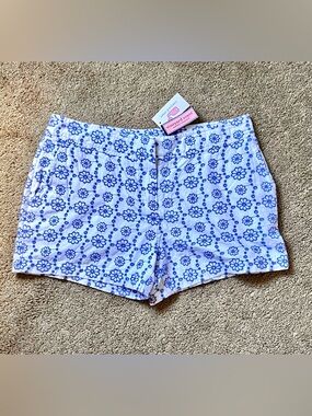 Vineyard Vines | 8 | NWT | Embroidered